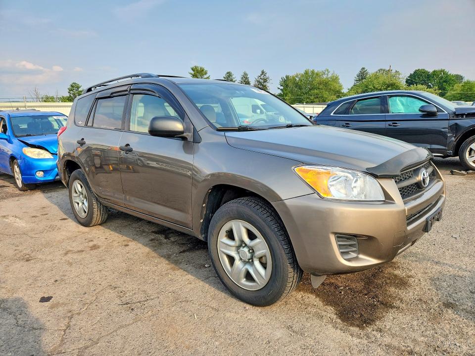 Photo 4 from auction – 2009 TOYOTA RAV4 with VIN JTMBF33V895007309