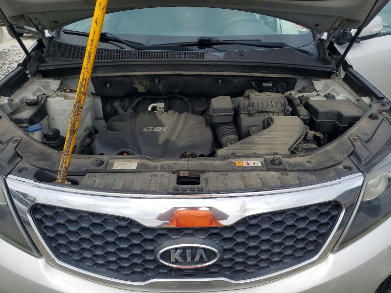 Photo 12 from auction – 2013 KIA SORENTO with VIN 5XYKTDA62DG355570