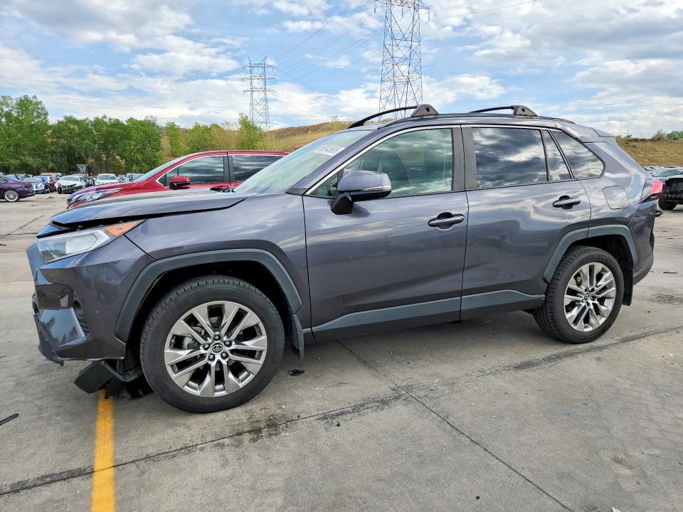TOYOTA RAV4 2019 with VIN JTMA1RFV8KJ017148 - Photo from auction