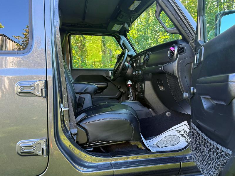 Photo 5 from auction – 2021 JEEP GLADIATOR with VIN 1C6HJTAG5ML614907