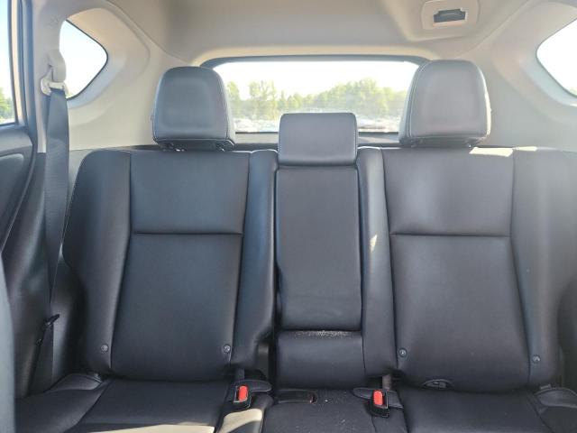 Photo 10 from auction – 2016 TOYOTA RAV4 with VIN 2T3YFREV7GW245491