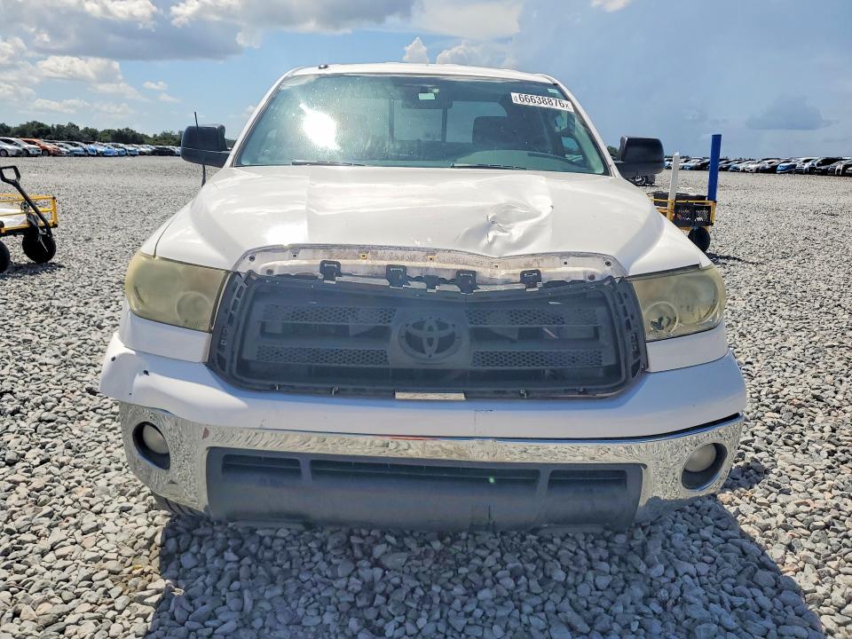 Снимка 5 от търг – 2011 TOYOTA TUNDRA с VIN 5TFRM5F11BX032538