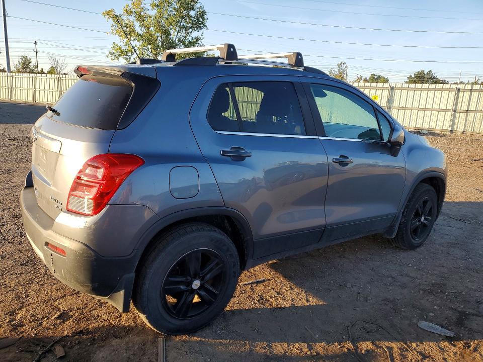 Photo 3 from auction – 2015 CHEVROLET TRAX with VIN KL7CJRSB7FB064950