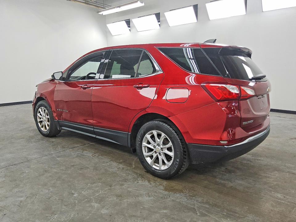 Photo 2 from auction – 2020 CHEVROLET EQUINOX with VIN 3GNAXKEV4LS576520