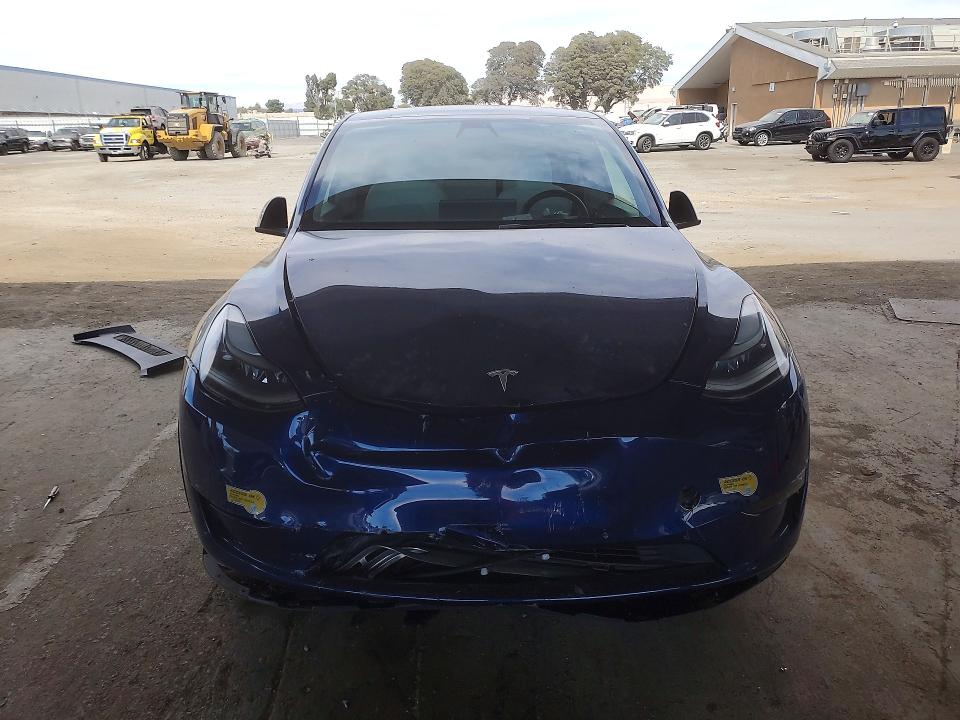 Photo 5 from auction – 2022 TESLA MODEL Y with VIN 7SAYGDEF3NF365609