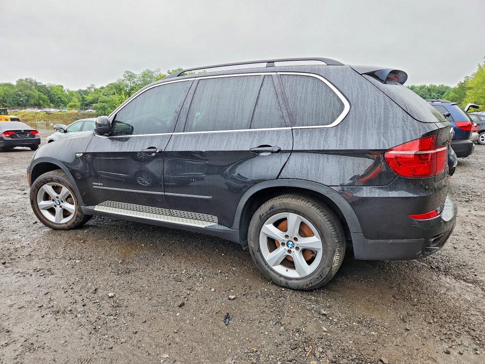 Photo 2 from auction – 2012 BMW X5 with VIN 5UXZV8C57CL425490