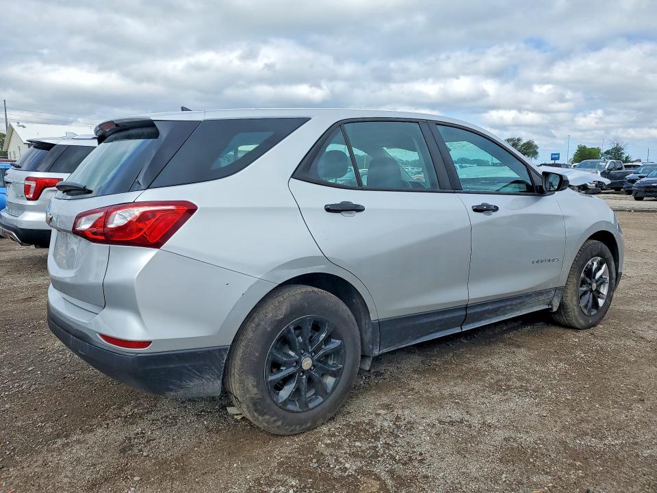 Photo 3 from auction – 2020 CHEVROLET EQUINOX with VIN 3GNAXHEV5LS711832