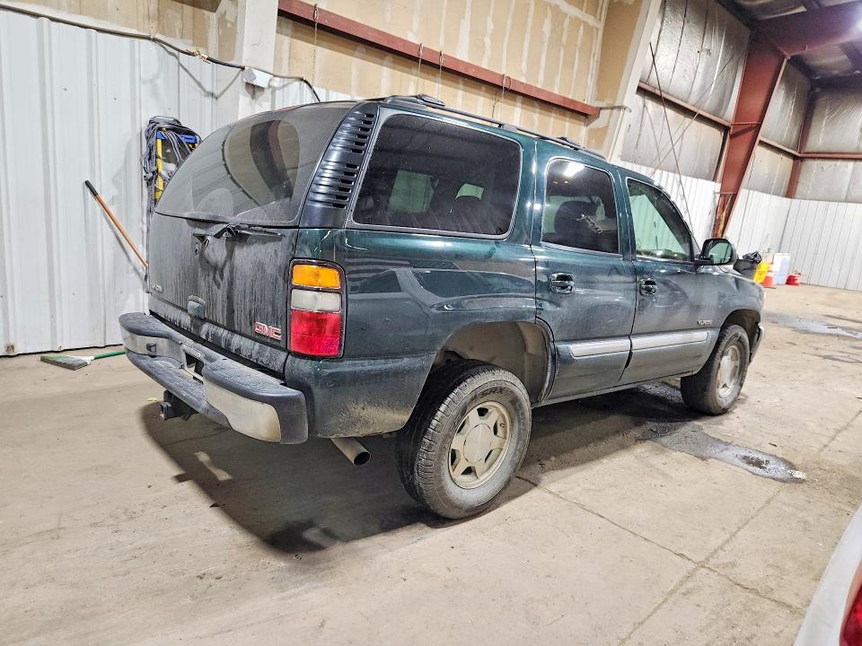Photo 3 from auction – 2004 GMC YUKON with VIN 1GKEK13V04R136552