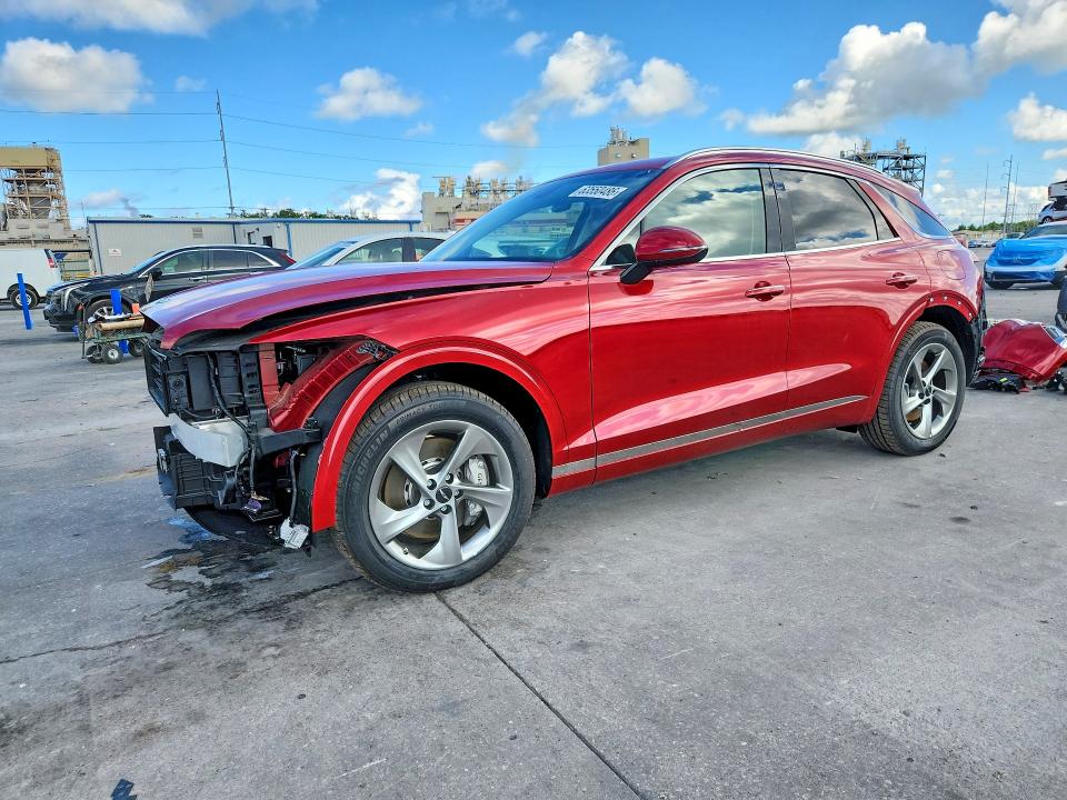 GENESIS GV70 2026 with VIN 5NMMADTB7TH049218 - Photo from auction