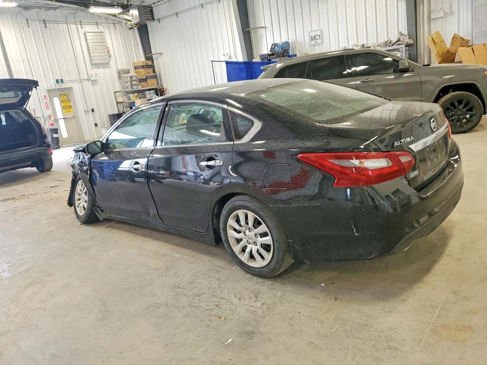 Photo 2 from auction – 2018 NISSAN ALTIMA with VIN 1N4AL3AP9JC179833