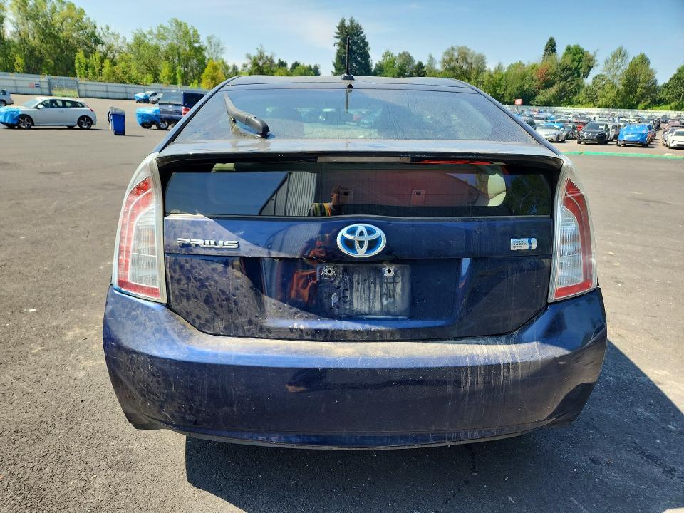 Photo 6 from auction – 2012 TOYOTA PRIUS with VIN JTDKN3DU4C1523075