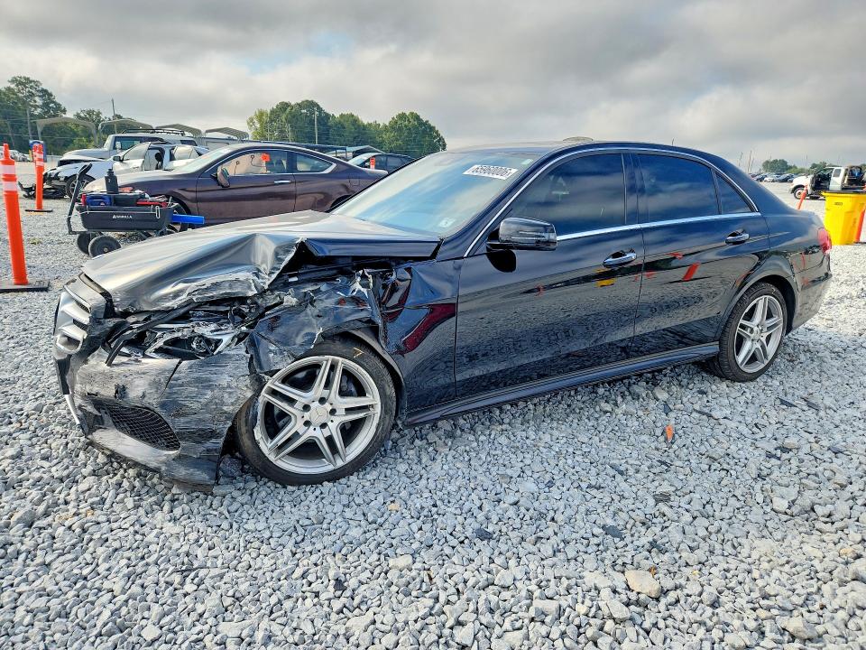 MERCEDES-BENZ E 2014 with VIN WDDHF8JB0EA806332 - Photo from auction