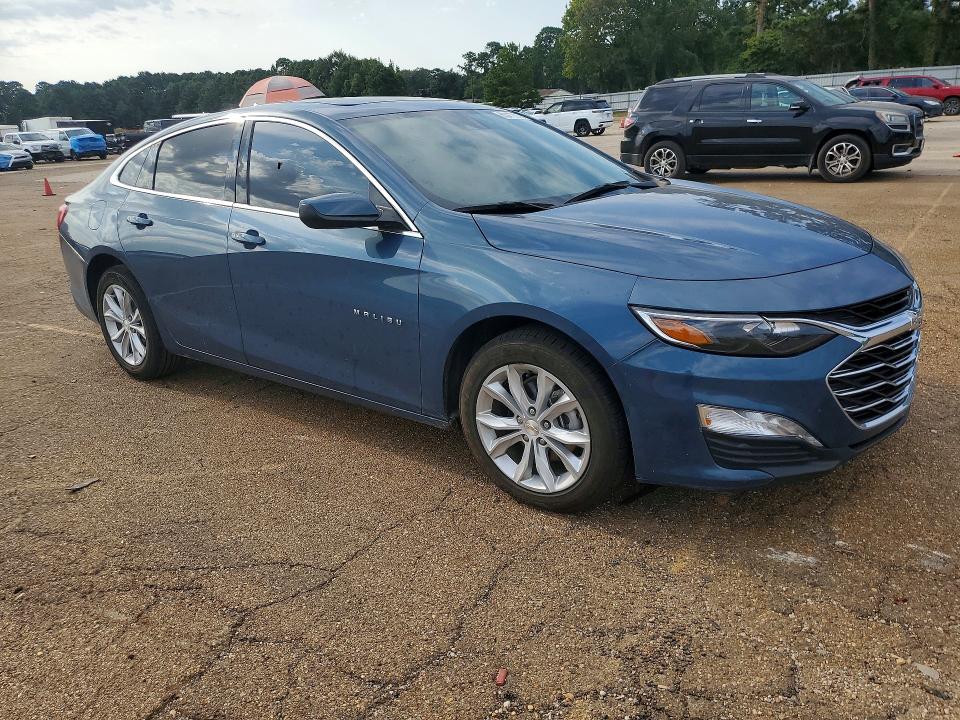 Photo 4 from auction – 2024 CHEVROLET MALIBU with VIN 1G1ZD5ST2RF204088