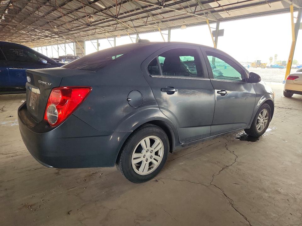 Photo 3 from auction – 2015 CHEVROLET SONIC with VIN 1G1JC5SH5F4101041