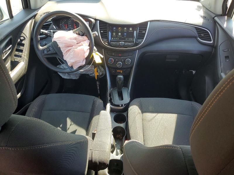 Photo 8 from auction – 2019 CHEVROLET TRAX with VIN 3GNCJKSB5KL291645
