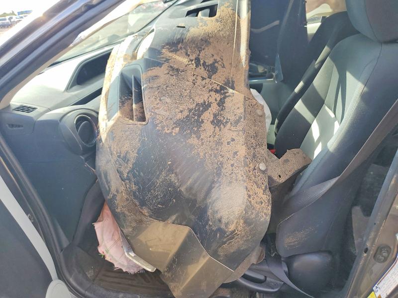 Photo 7 from auction – 2013 TOYOTA PRIUS C with VIN JTDKDTB34D1529974