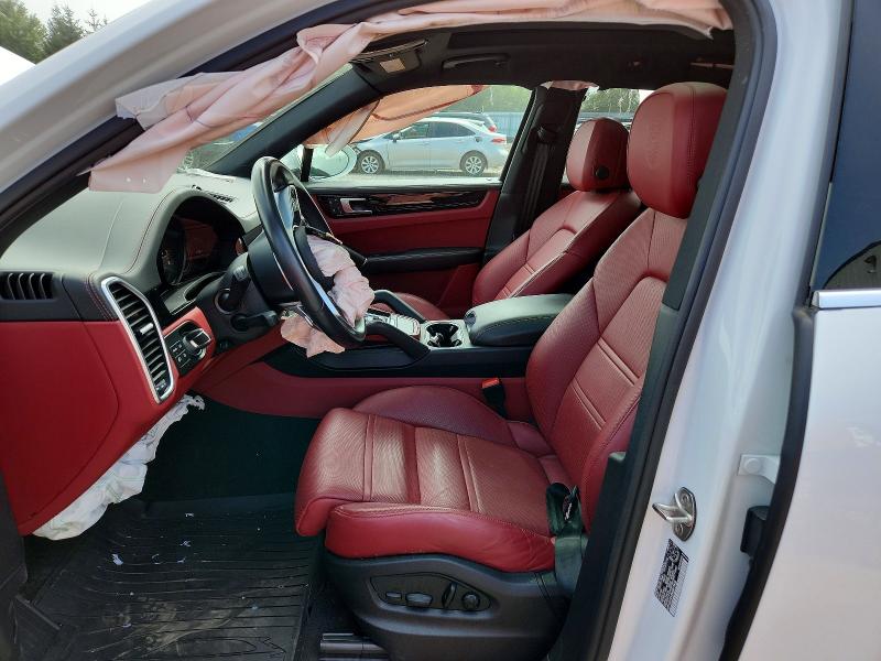 صورة رقم 7 من المزاد - 2022 PORSCHE CAYENNE مع VIN WP1AA2AY2NDA07368