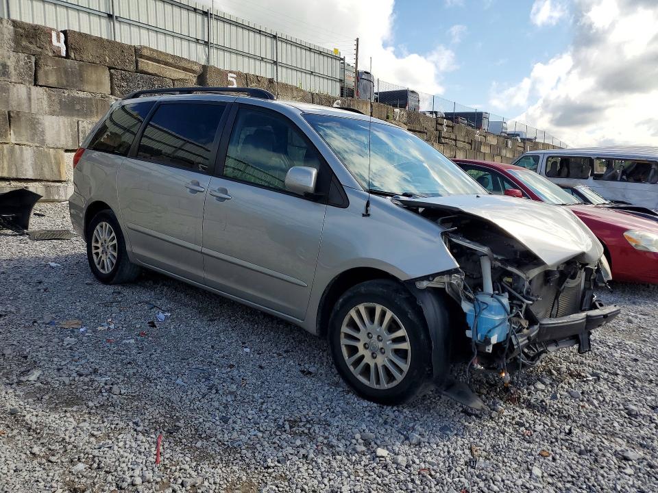 Photo 4 from auction – 2009 TOYOTA SIENNA with VIN 5TDZK22C29S281796