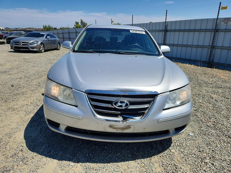 Photo 5 from auction – 2009 HYUNDAI SONATA with VIN 5NPET46C09H487254