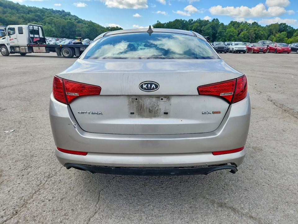 Снимка 6 от търг – 2011 KIA OPTIMA с VIN KNAGN4A76B5082807