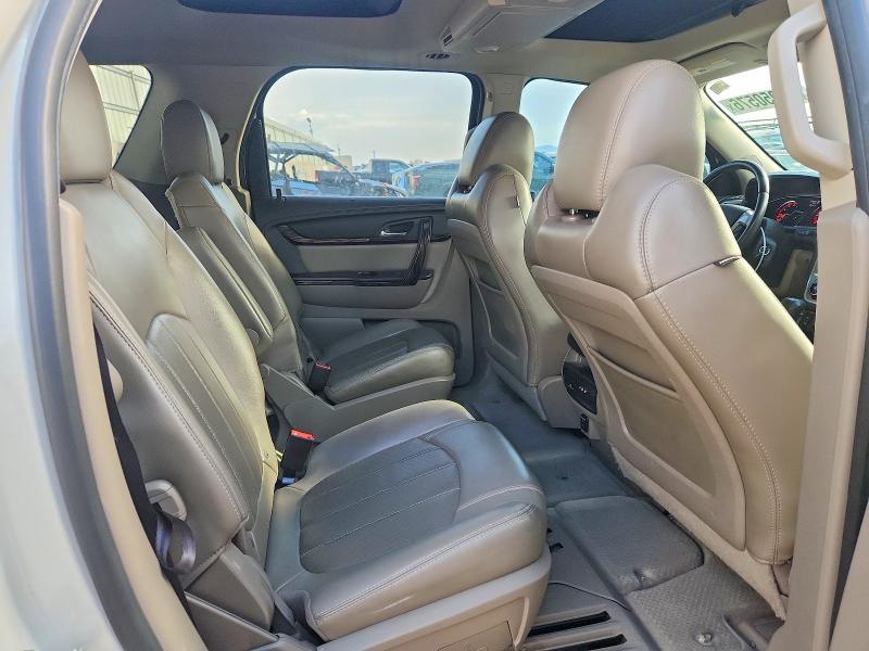 Foto 10 de la subasta – 2015 GMC ACADIA con VIN 1GKKRTKD4FJ300762