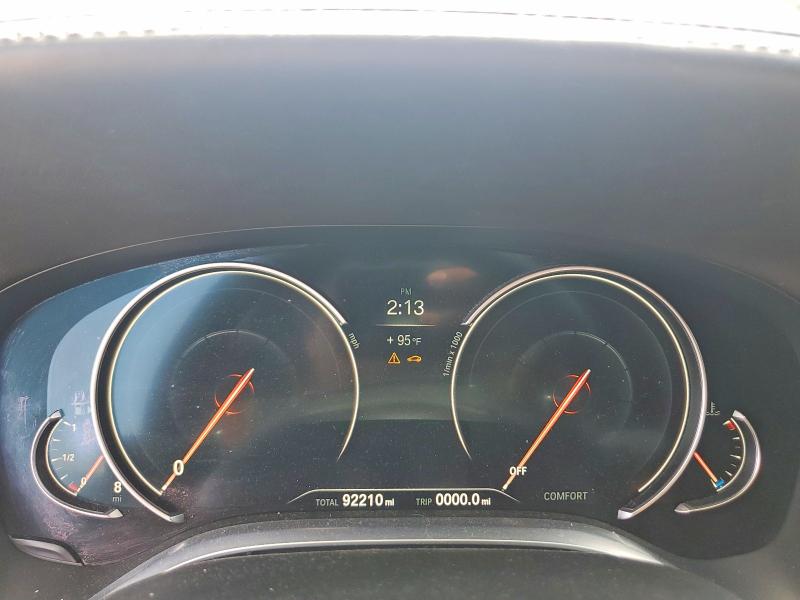 Photo 9 from auction – 2016 BMW 740 with VIN WBA7E2C57GG547414