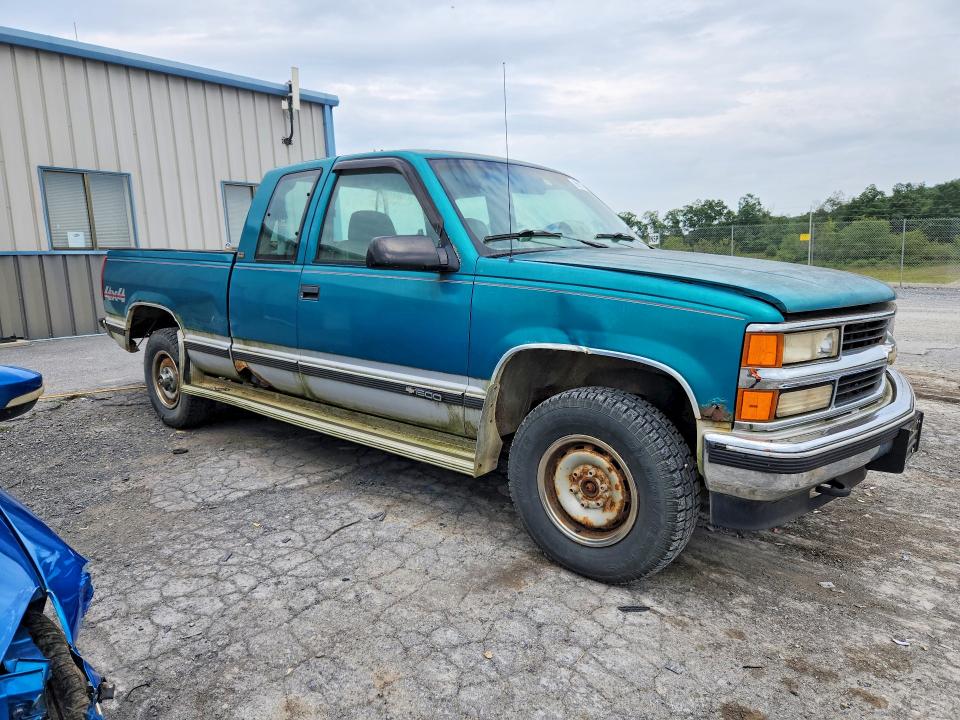 Photo 4 from auction – 1995 CHEVROLET GMT-400 with VIN 2GCEK19K0S1100438