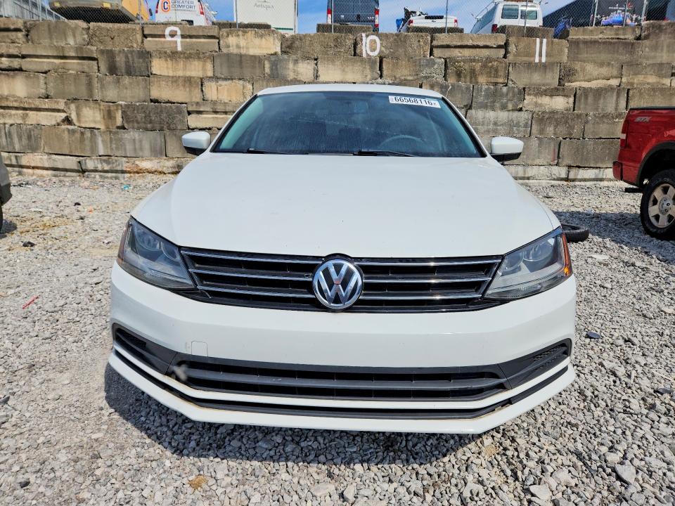 Photo 5 from auction – 2017 VOLKSWAGEN JETTA with VIN 3VW2B7AJ3HM403494