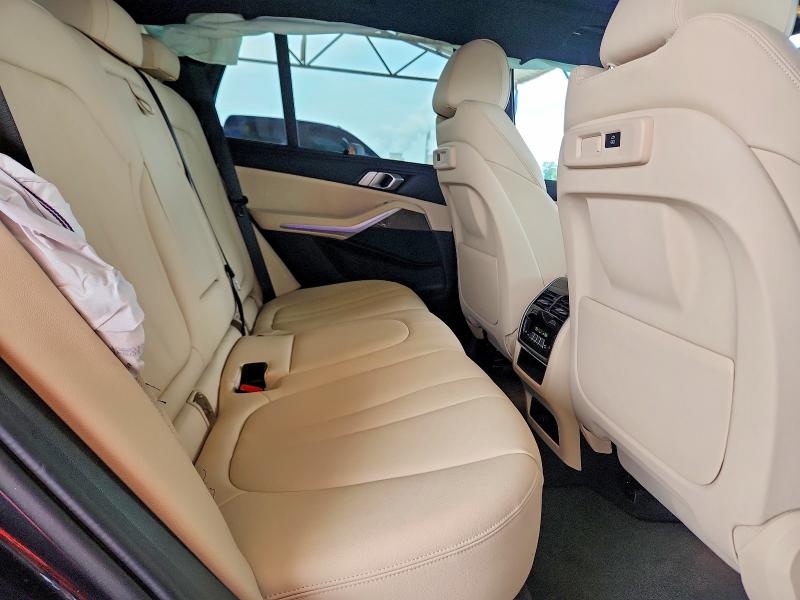 Photo 10 from auction – 2022 BMW X5 with VIN 5UXCR6C03N9K71248