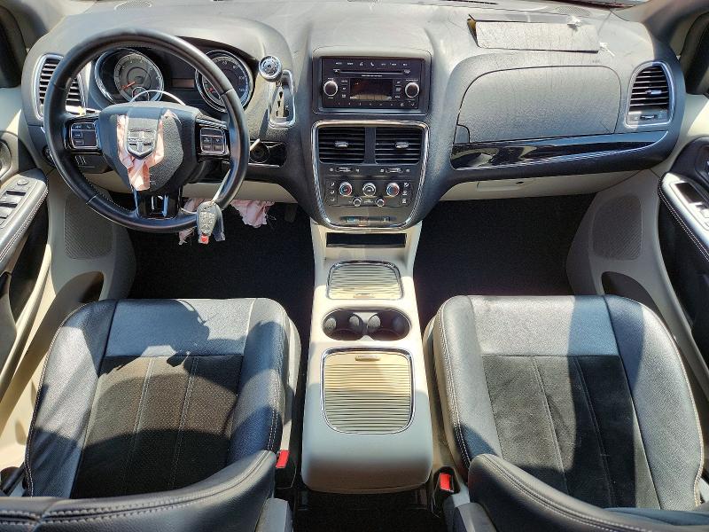 Photo 8 from auction – 2015 DODGE GRAND CARAVAN with VIN 2C4RDGCG1FR736828