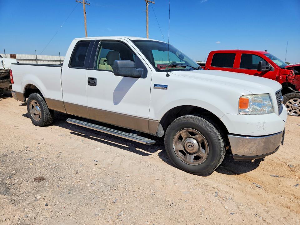 Photo 4 from auction – 2006 FORD F150 with VIN 1FTRX12W16NA55868