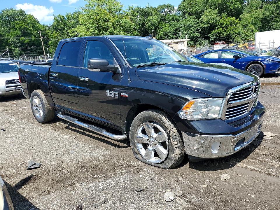 Photo 4 from auction – 2017 RAM 1500 with VIN 3C6RR7LT6HG708909