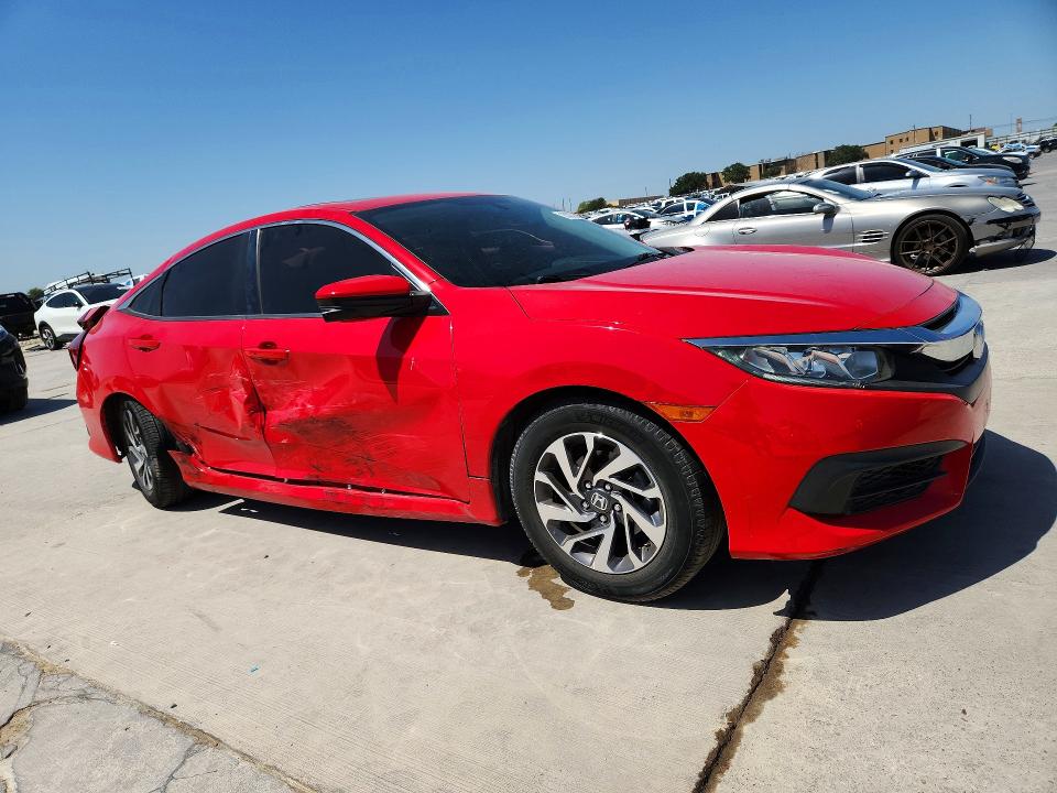 Photo 4 from auction – 2018 HONDA CIVIC with VIN 2HGFC2F75JH551198