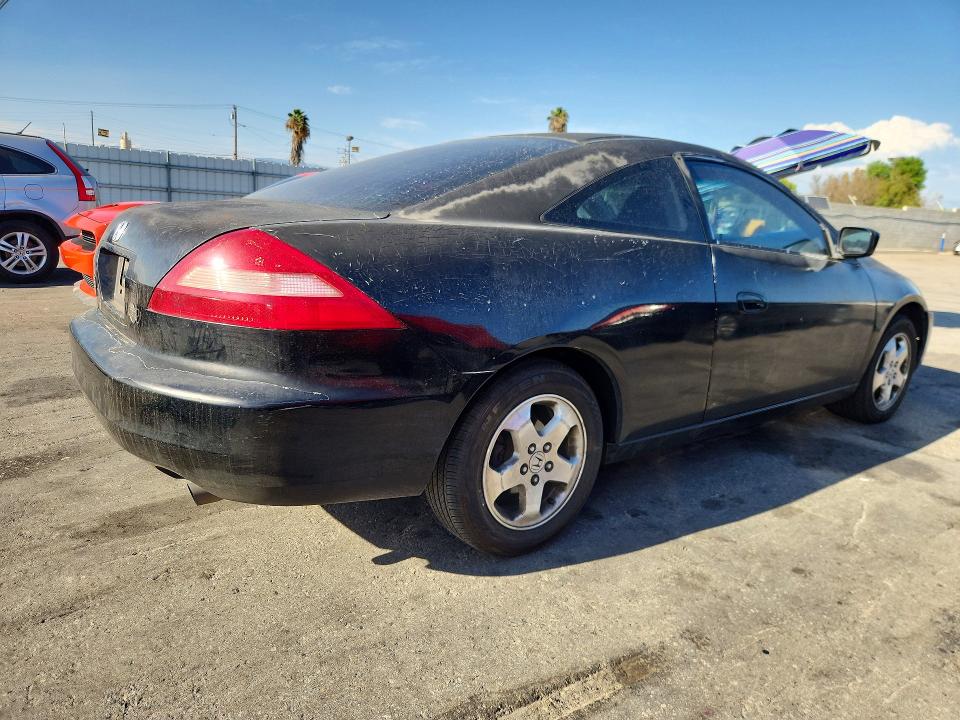 Photo 3 from auction – 2004 HONDA ACCORD with VIN 1HGCM72714A000028