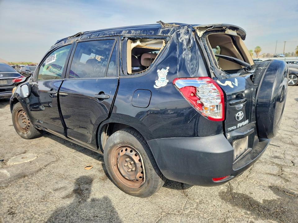 Photo 2 from auction – 2007 TOYOTA RAV4 with VIN JTMZD33V576037055