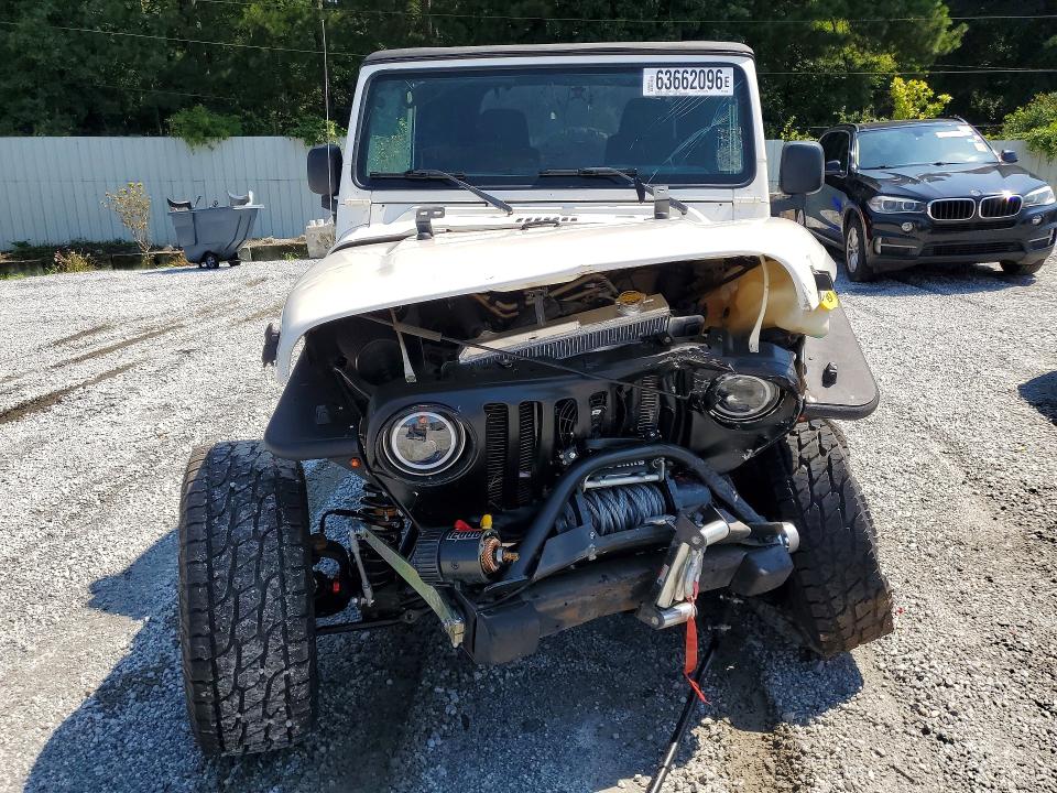Photo 5 from auction – 2005 JEEP WRANGLER / TJ with VIN 1J4FA49S95P382833