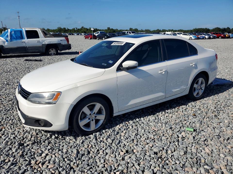 VOLKSWAGEN JETTA 2012 with VIN 3VWLL7AJ3CM367414 - Photo from auction