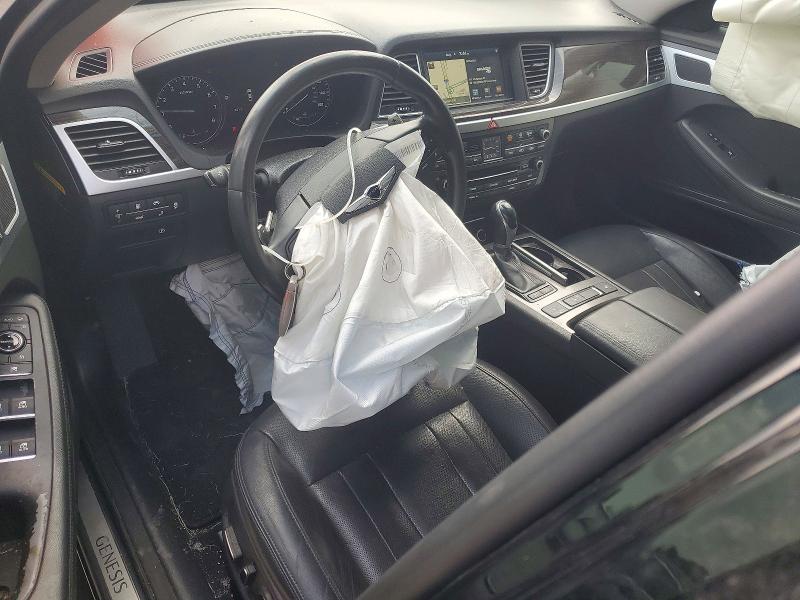 Photo 8 from auction – 2017 GENESIS G80 with VIN KMHGN4JE4HU189236