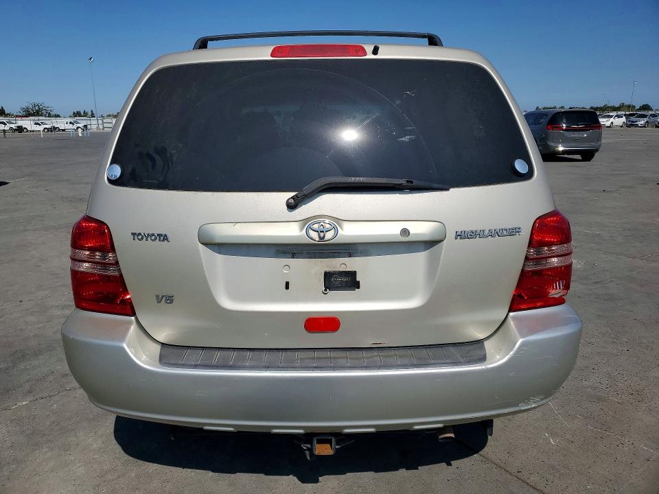 Photo 6 from auction – 2003 TOYOTA HIGHLANDER with VIN JTEGF21A130086046