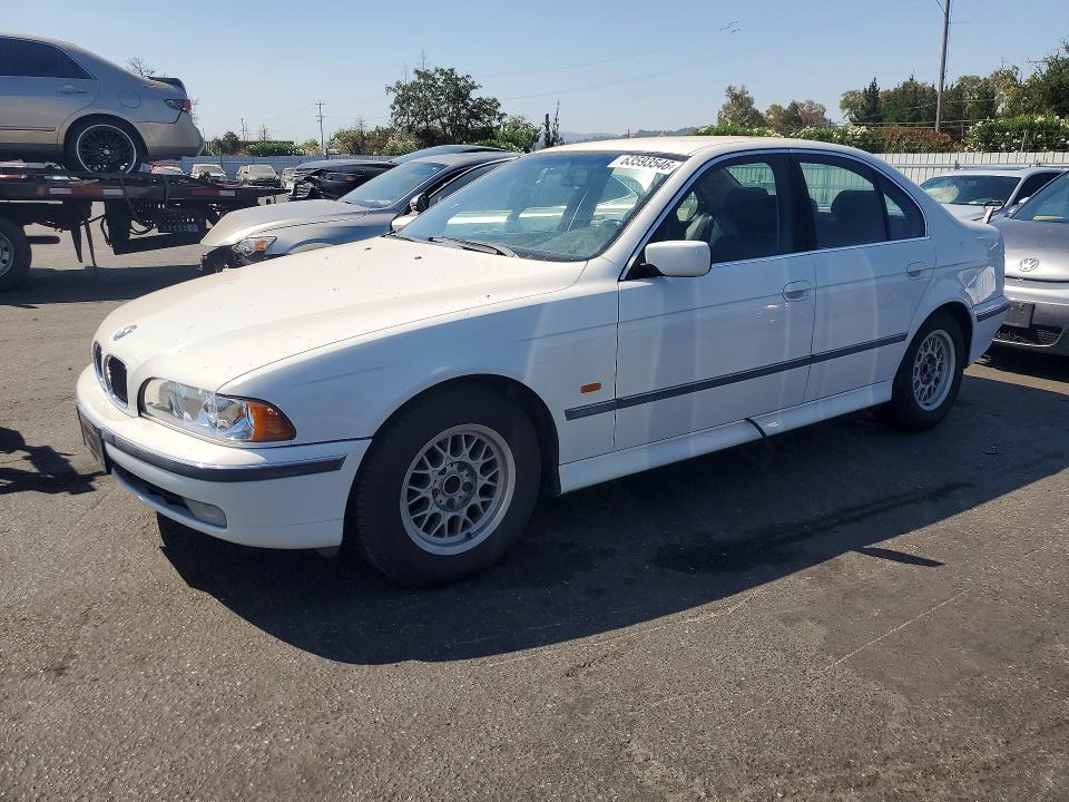 BMW 528 1997 with VIN WBADD6327VBW09004 - Photo from auction