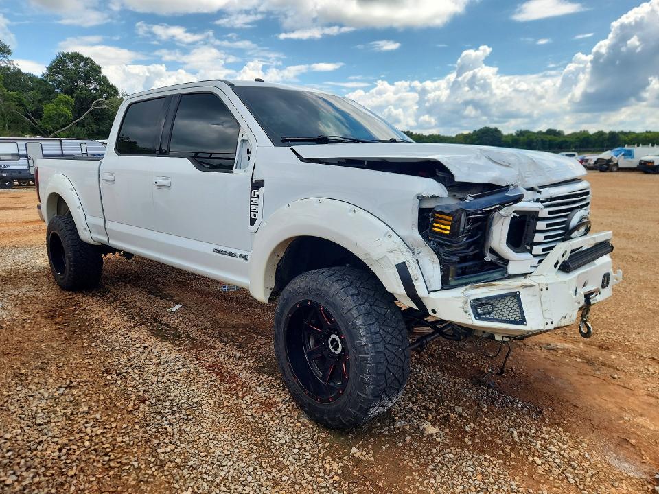 Photo 4 from auction – 2017 FORD F350 with VIN 1FT8W3BT3HEE76753