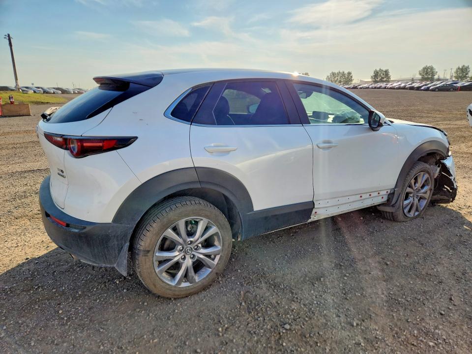 Снимка 3 от търг – 2021 MAZDA CX-30 с VIN 3MVDMBCL0MM208517