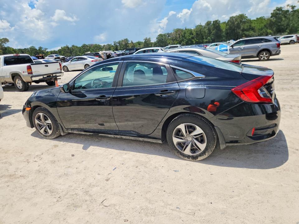 Photo 2 from auction – 2019 HONDA CIVIC with VIN 19XFC2F69KE026535
