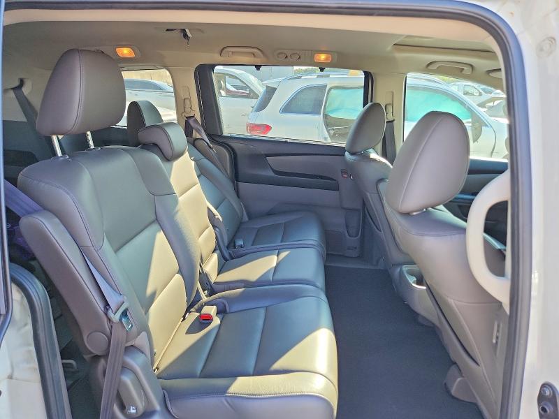 Photo 11 from auction – 2015 HONDA ODYSSEY with VIN 5FNRL5H60FB004550