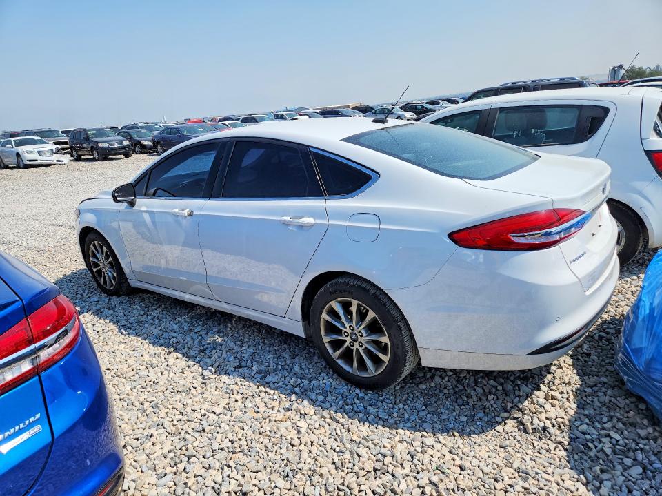 Photo 2 from auction – 2017 FORD FUSION with VIN 3FA6P0H7XHR356108