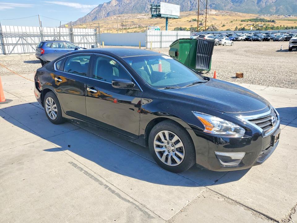 Photo 4 from auction – 2015 NISSAN ALTIMA with VIN 1N4AL3AP7FC125003