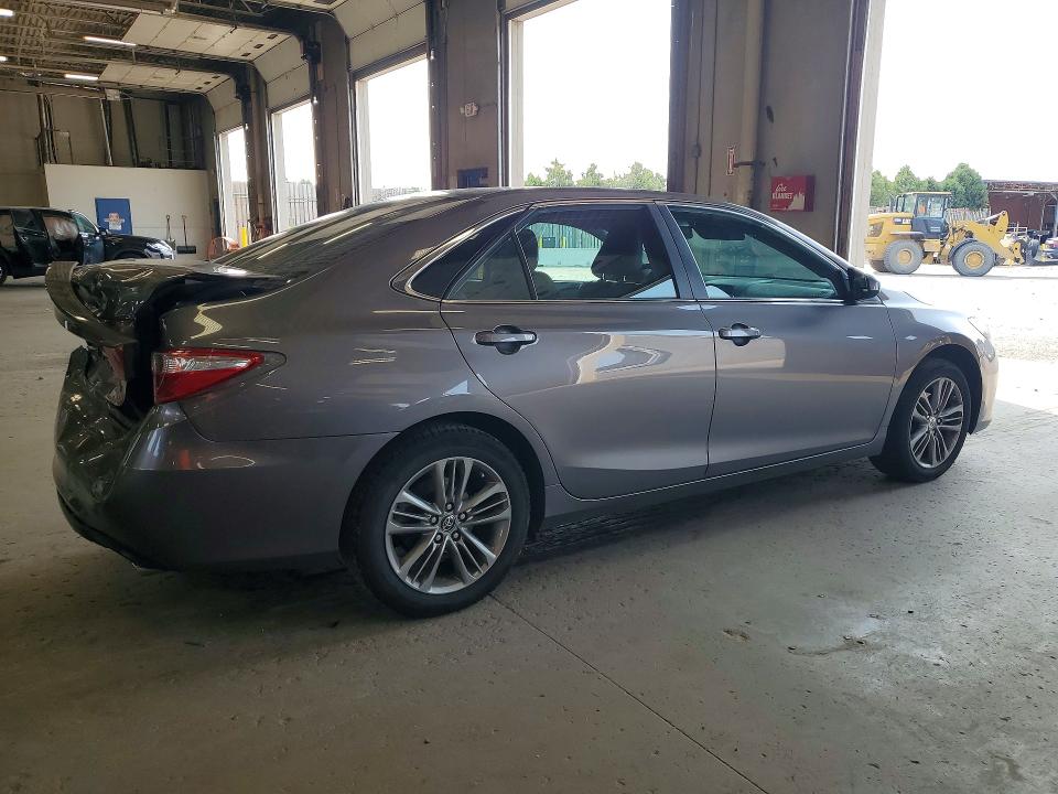 Photo 3 from auction – 2017 TOYOTA CAMRY with VIN 4T1BF1FK1HU429427