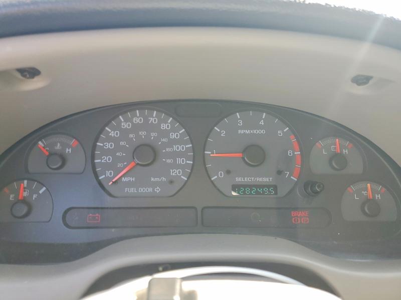 Photo 9 from auction – 2000 FORD MUSTANG with VIN 1FAFP4046YF182110