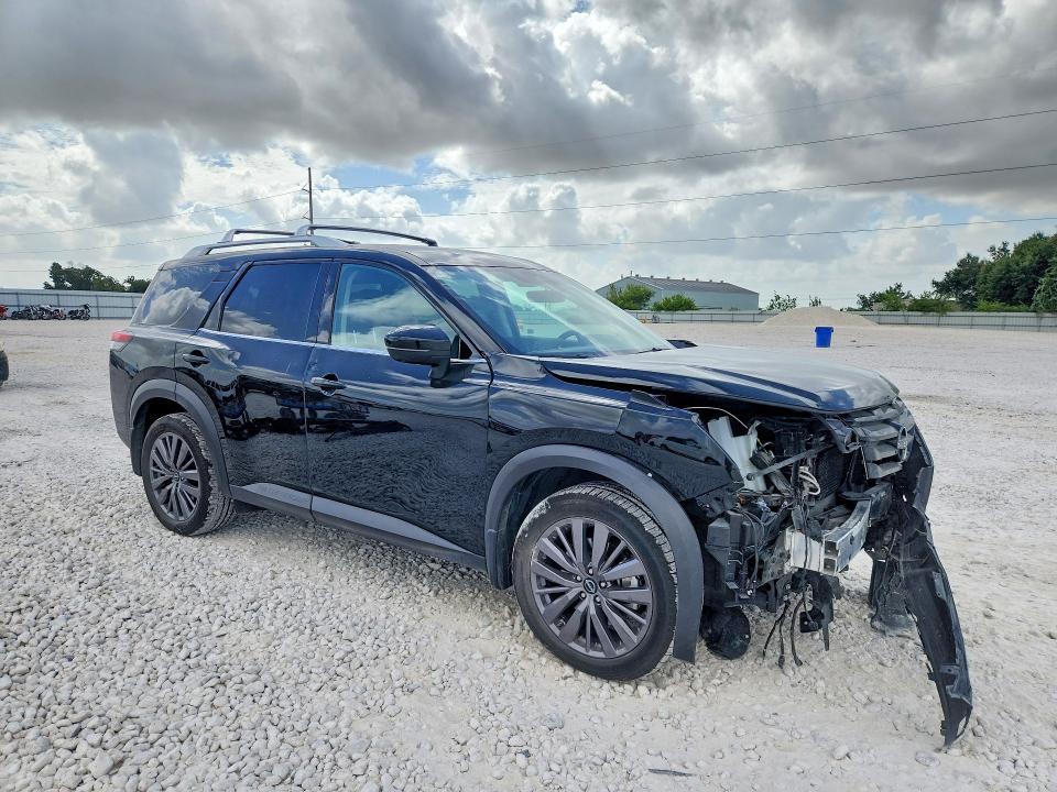 Photo 4 from auction – 2023 NISSAN PATHFINDER with VIN 5N1DR3CB5PC204254