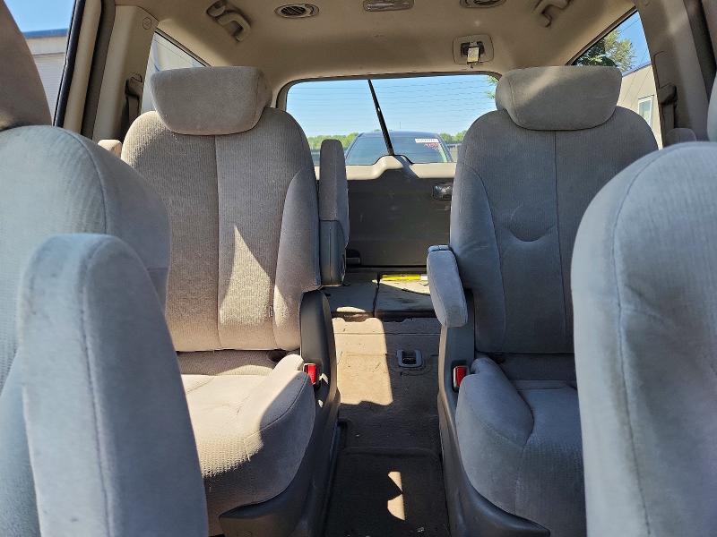 Photo 10 from auction – 2006 KIA SEDONA with VIN KNDMB233066063473